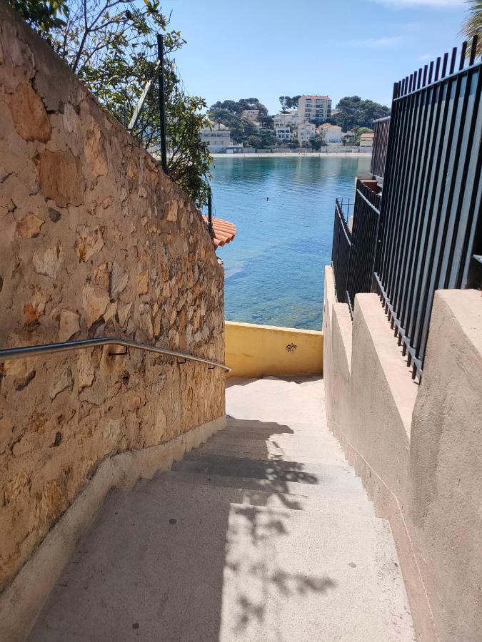 Apartment Joli Les Pieds Dans L Eau Avec Place De Parking Gratuite *